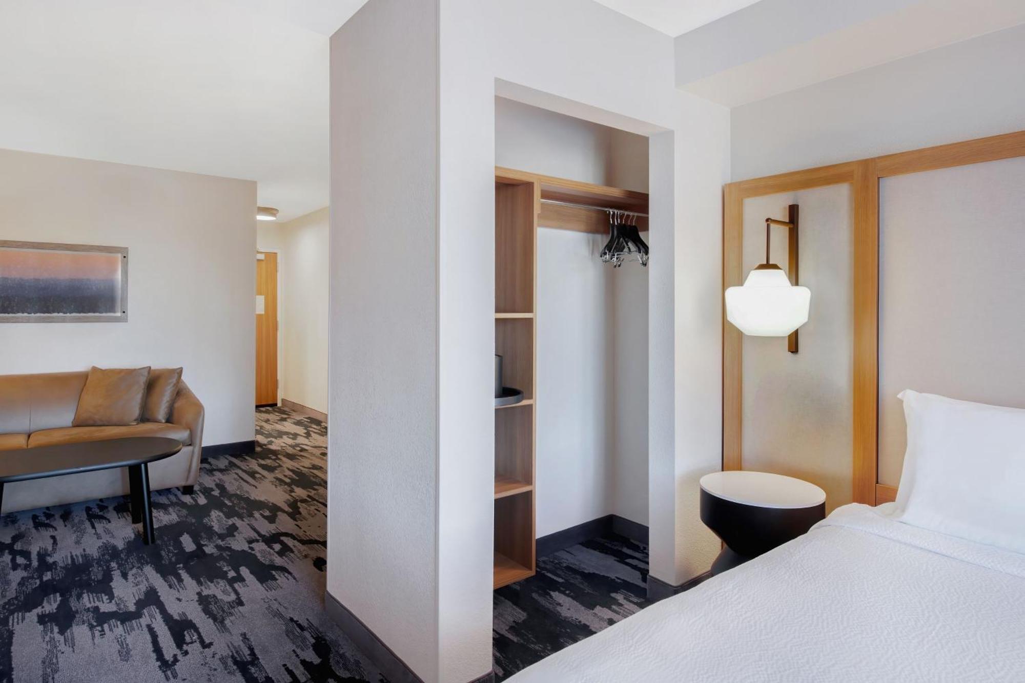 Fairfield Inn & Suites By Marriott Greenwood Extérieur photo