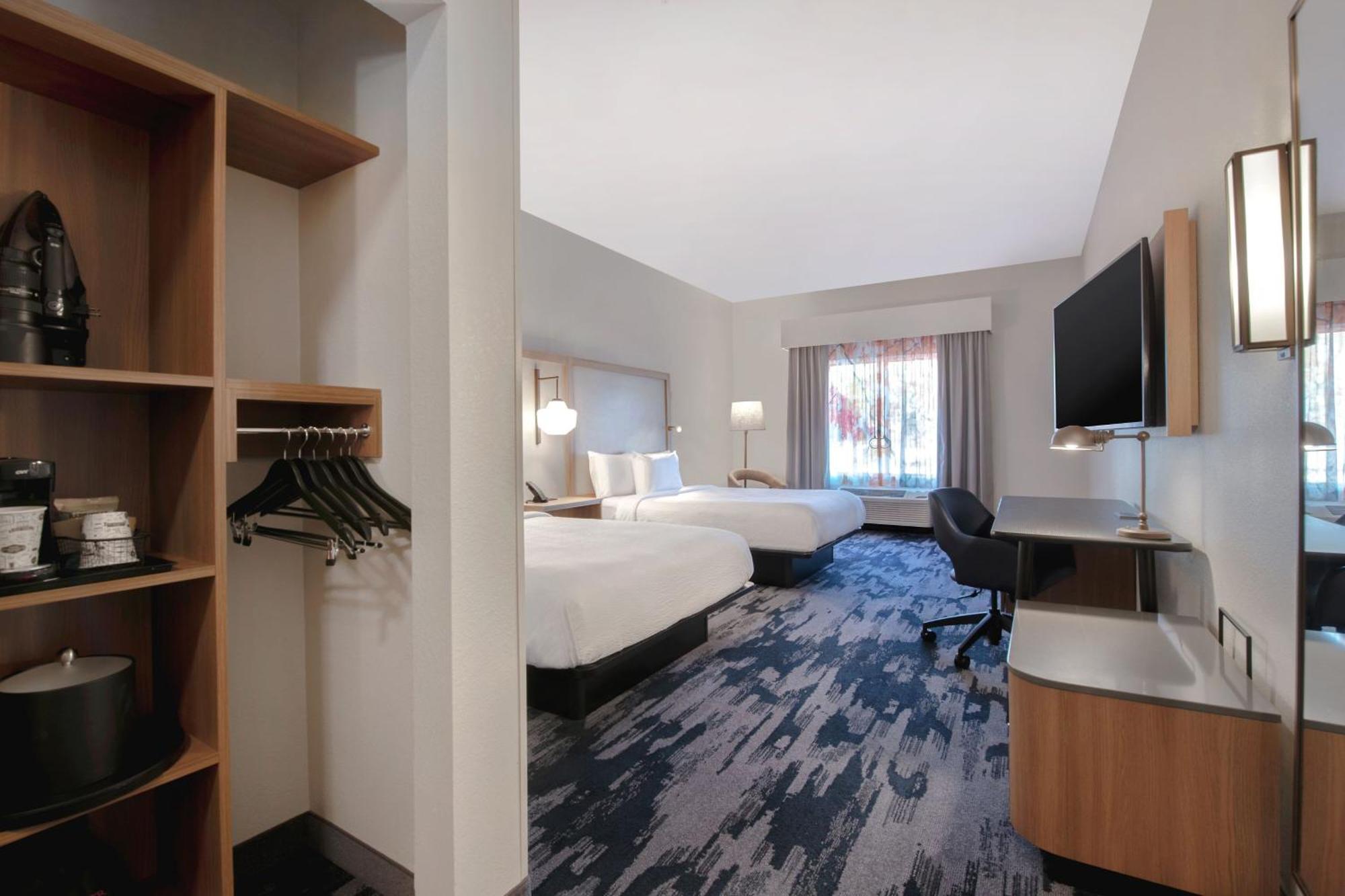 Fairfield Inn & Suites By Marriott Greenwood Extérieur photo
