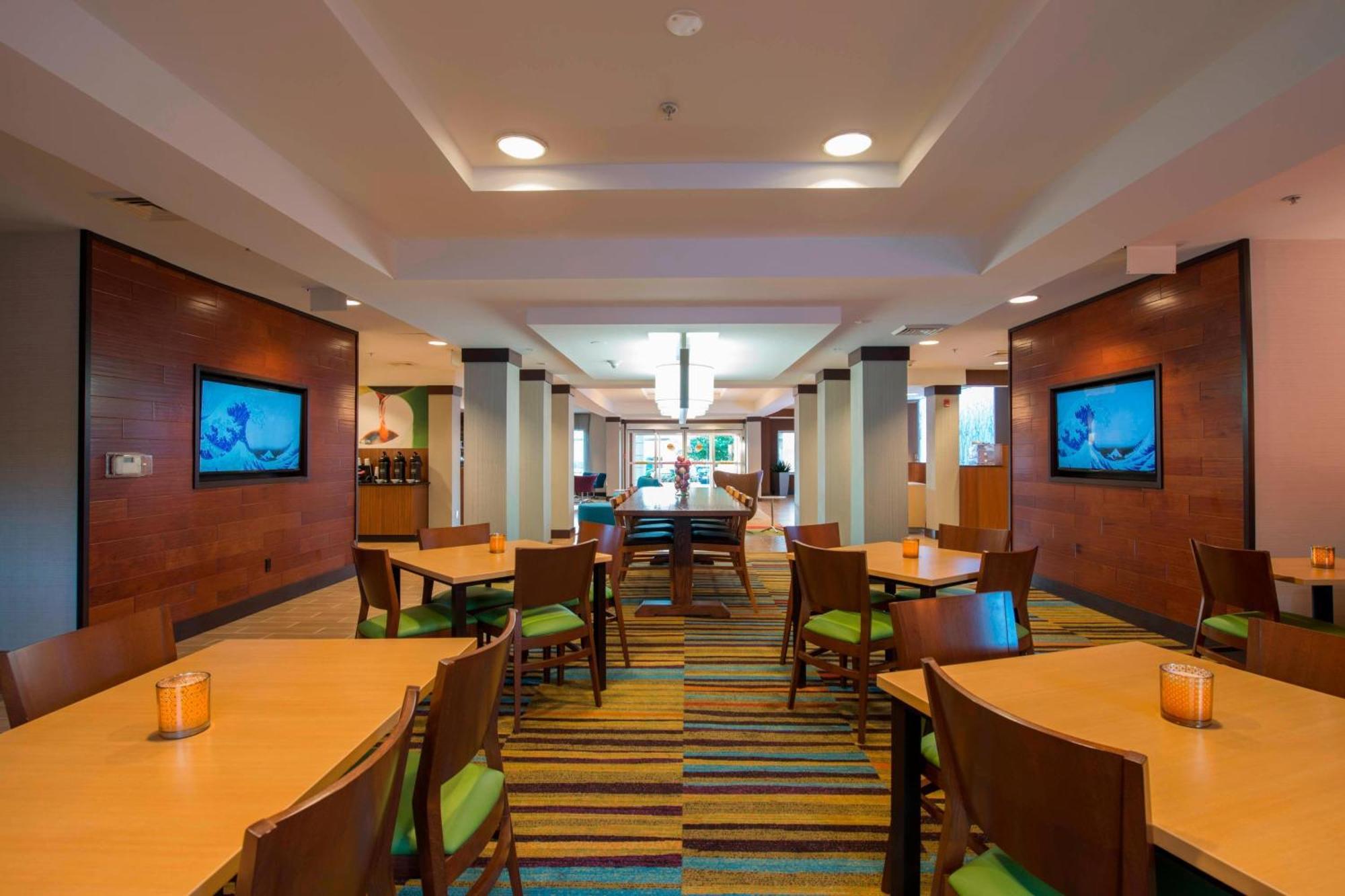 Fairfield Inn & Suites By Marriott Greenwood Extérieur photo