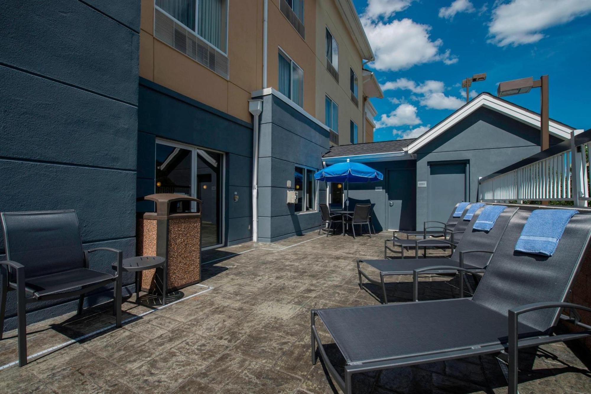 Fairfield Inn & Suites By Marriott Greenwood Extérieur photo